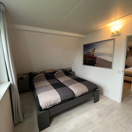 Huisje Aan De Kust Sint Maartensvlotbrug Exteriör bild